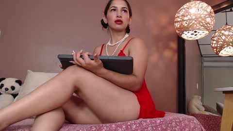 THAYSSA ROSS online show from December 2024 12:55:02 PM