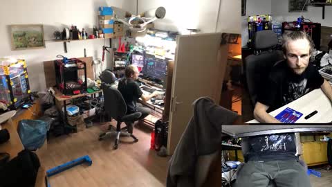 Snapshot of the0archon chatting on November 2025 04:18:02 PM Michal online show from November 2025 04:18:02 PM