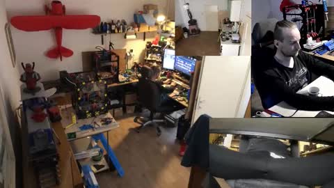 Snapshot of the0archon chatting on November 2025 01:14:02 PM Michal online show from November 2025 01:14:02 PM