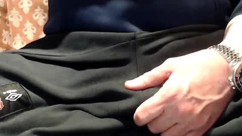 Snapshot of the1pocketrocket chatting on December 2024 09:37:02 PM the1pocketrocket online show from December 2024 09:37:02 PM