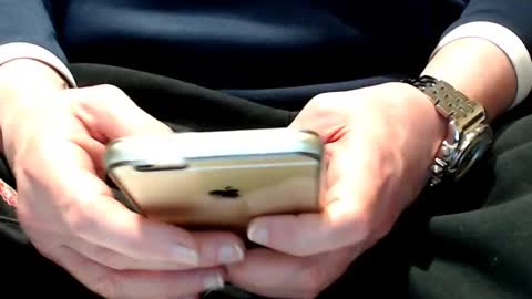 Snapshot of the1pocketrocket chatting on January 2025 09:08:02 PM the1pocketrocket online show from January 2025 09:08:02 PM