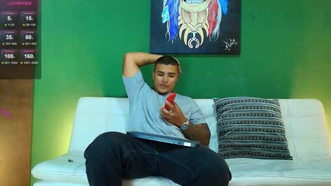 SCOTT  THEO  KAMERON  GENDERSON online show from October 2025 02:19:02 AM