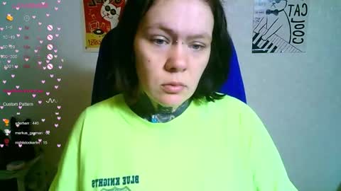 Snapshot of the_ice_owl chatting on November 2025 07:00:01 AM the_ice_owl online show from November 2025 07:00:01 AM