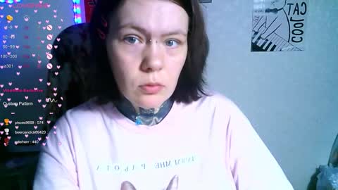 Snapshot of the_ice_owl chatting on November 2025 10:13:02 AM the_ice_owl online show from November 2025 10:13:02 AM