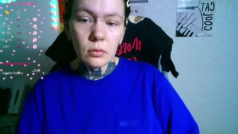 Snapshot of the_ice_owl chatting on November 2025 07:29:01 AM the_ice_owl online show from November 2025 07:29:01 AM