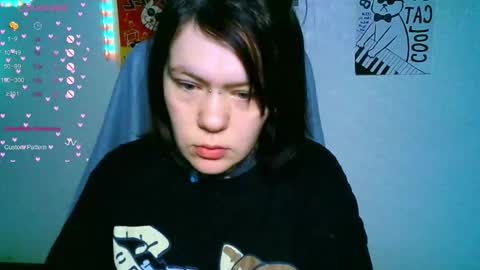 Snapshot of the_ice_owl chatting on November 2025 04:06:02 AM the_ice_owl online show from November 2025 04:06:02 AM