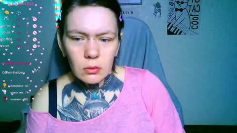 Snapshot of the_ice_owl chatting on November 2025 02:44:02 AM the_ice_owl online show from November 2025 02:44:02 AM