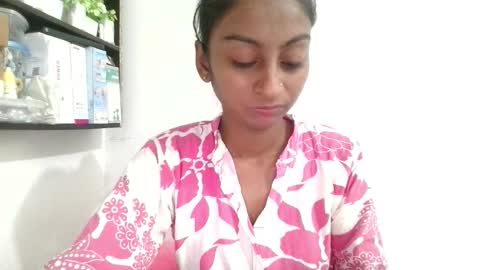 Suzan Sexy online show from November 2025 04:55:02 AM