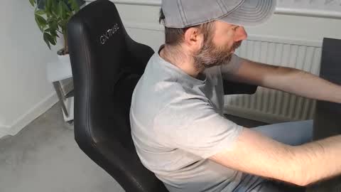 the_sensual_masturwait online show from October 2025 06:25:01 AM