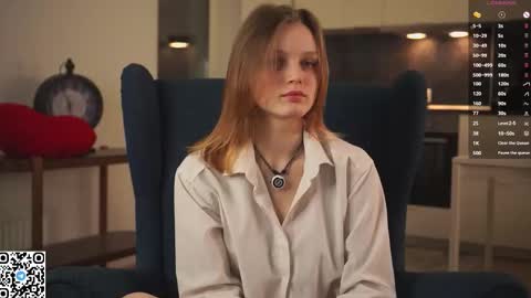Emma online show from September 2025 04:07:01 PM