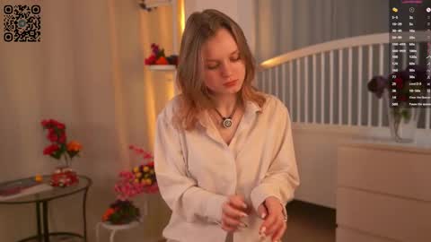 Emma online show from September 2025 04:07:02 PM