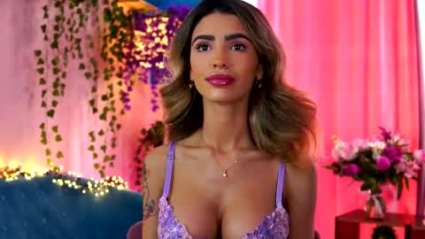 Snapshot of theayanna chatting on October 2025 09:21:02 AM Ayana online show from October 2025 09:21:02 AM