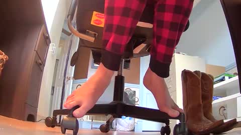 Snapshot of thecowboy_74 chatting on November 2025 03:47:02 PM thecowboy_74 online show from November 2025 03:47:02 PM