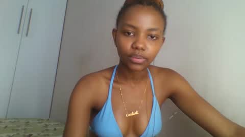 Snapshot of theequinn chatting on February 2025 05:25:02 PM theequinn online show from February 2025 05:25:02 PM