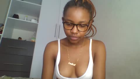 Snapshot of theequinn chatting on March 2025 05:58:02 PM theequinn online show from March 2025 05:58:02 PM