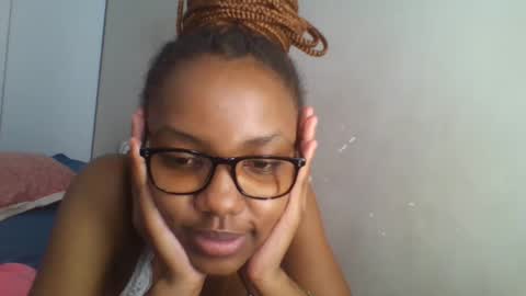 Snapshot of theequinn chatting on March 2025 08:11:01 PM theequinn online show from March 2025 08:11:01 PM