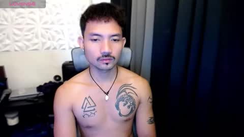 Snapshot of thefriskyasian chatting on October 2025 12:07:02 AM Jaycee online show from October 2025 12:07:02 AM