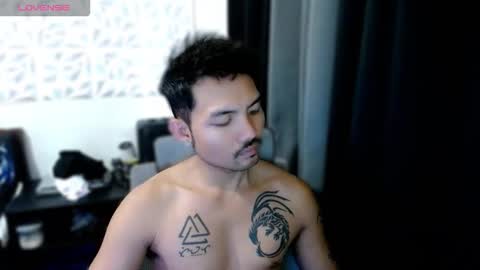 Snapshot of thefriskyasian chatting on October 2025 04:57:02 AM Jaycee online show from October 2025 04:57:02 AM