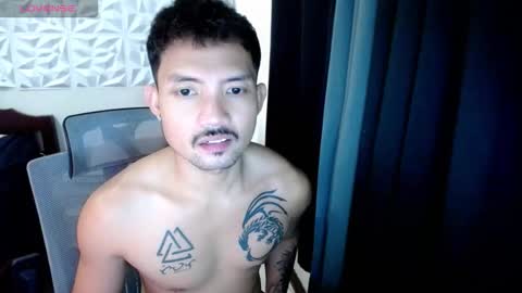 Snapshot of thefriskyasian chatting on November 2025 03:39:02 AM Jaycee online show from November 2025 03:39:02 AM