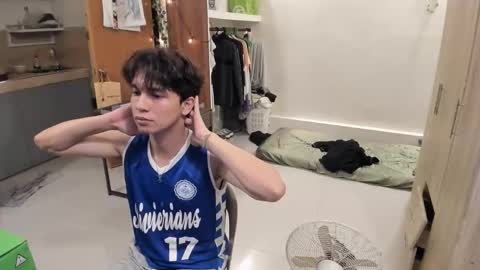 Snapshot of thegreenmagus chatting on October 2025 09:52:02 AM Green online show from October 2025 09:52:02 AM