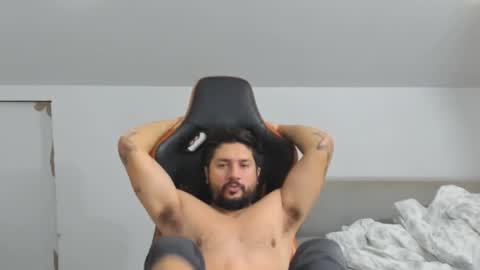 Snapshot of theguardian7 chatting on November 2025 05:50:02 AM theguardian7 online show from November 2025 05:50:02 AM