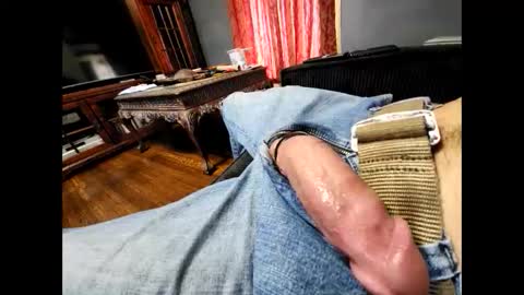 Snapshot of theguyneeds chatting on December 2024 06:06:01 PM Theguyneeds online show from December 2024 06:06:01 PM