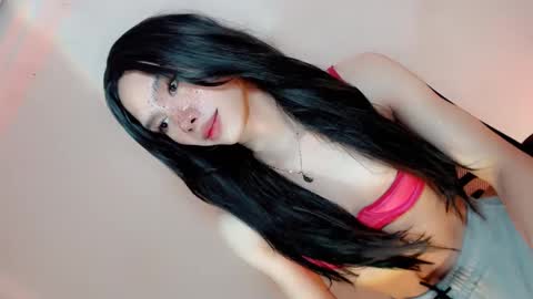 laisa online show from December 2024 08:03:02 PM
