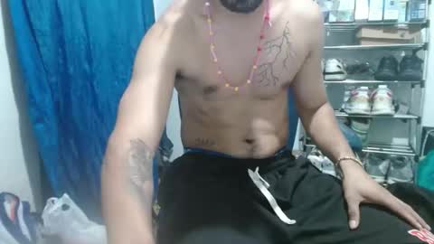 Snapshot of thehousedog chatting on February 2025 08:42:02 PM thehousedog online show from February 2025 08:42:02 PM