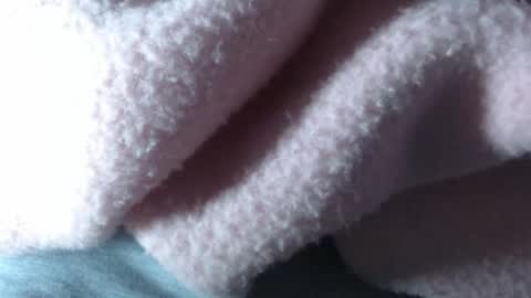 Liam online show from November 2025 09:15:01 PM