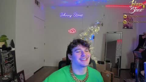 Snapshot of thejohnnystone chatting on December 2024 01:06:01 AM Johnny Stone online show from December 2024 01:06:01 AM