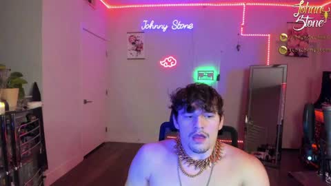 Snapshot of thejohnnystone chatting on January 2025 04:29:01 AM Johnny Stone online show from January 2025 04:29:01 AM