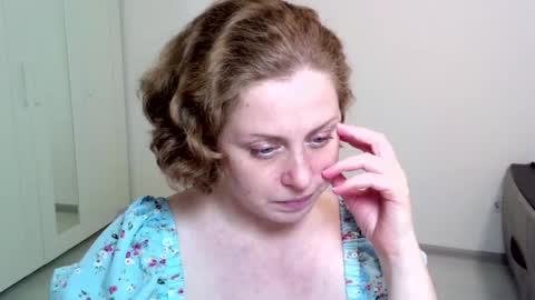Snapshot of theladysblush chatting on December 2024 02:49:02 PM Ella online show from December 2024 02:49:02 PM