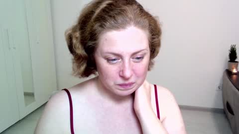Snapshot of theladysblush chatting on December 2024 03:04:01 PM Ella online show from December 2024 03:04:01 PM