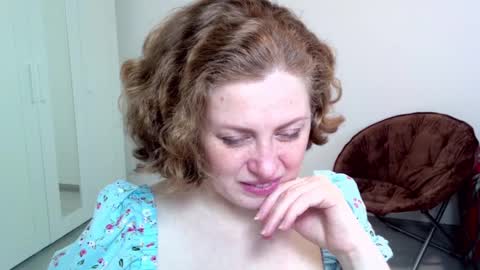 Snapshot of theladysblush chatting on January 2025 07:15:01 AM Ella online show from January 2025 07:15:01 AM