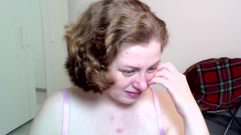 Snapshot of theladysblush chatting on January 2025 06:03:02 AM Ella online show from January 2025 06:03:02 AM