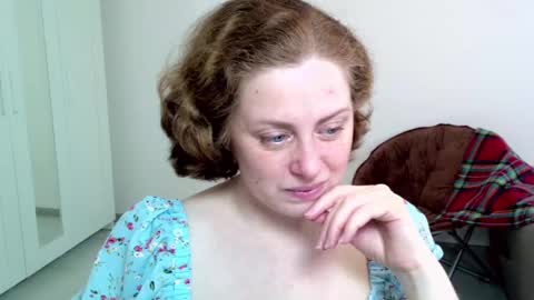 Snapshot of theladysblush chatting on January 2025 08:00:01 AM Ella online show from January 2025 08:00:01 AM