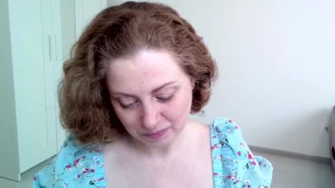 Snapshot of theladysblush chatting on February 2025 08:06:02 AM Ella online show from February 2025 08:06:02 AM