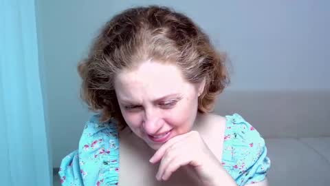 Snapshot of theladysblush chatting on March 2025 02:21:01 PM Ella online show from March 2025 02:21:01 PM