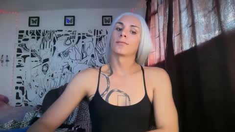 Lucy Lucy online show from October 2025 09:46:01 PM