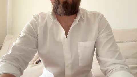 Snapshot of themonarchgoat chatting on October 2025 08:42:02 AM TheMonarchGoat online show from October 2025 08:42:02 AM