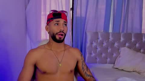 Theo Sky online show from September 2025 09:09:01 PM