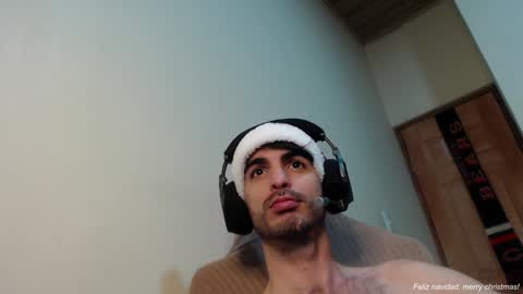 Snapshot of therazhanen chatting on December 2024 05:37:01 AM Santiago Enrique online show from December 2024 05:37:01 AM