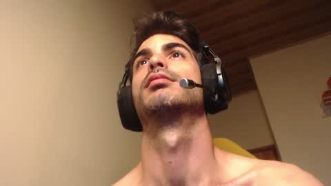 Snapshot of therazhanen chatting on January 2025 05:32:01 AM Santiago Enrique online show from January 2025 05:32:01 AM