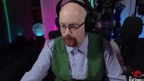 Snapshot of therealbumbles chatting on September 2025 03:16:01 PM Bumbles or B online show from September 2025 03:16:01 PM