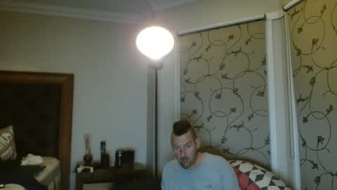 therealkurva4u online show from September 2025 06:40:02 PM