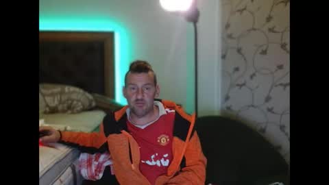 therealkurva4u online show from October 2025 02:01:02 PM