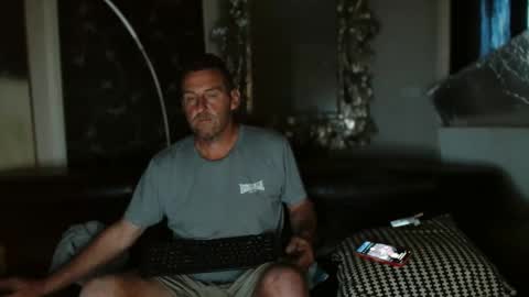 therealkurva4u online show from November 2025 07:02:02 PM