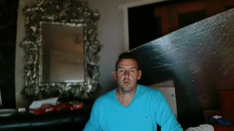 therealkurva4u online show from November 2025 05:20:01 PM