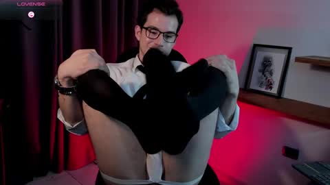    4th  online show from February 2025 01:34:01 AM