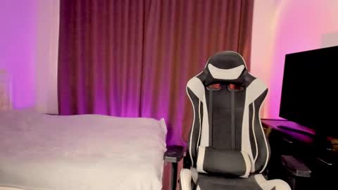 Snapshot of theresajhones chatting on October 2025 04:56:02 AM Theresa online show from October 2025 04:56:02 AM